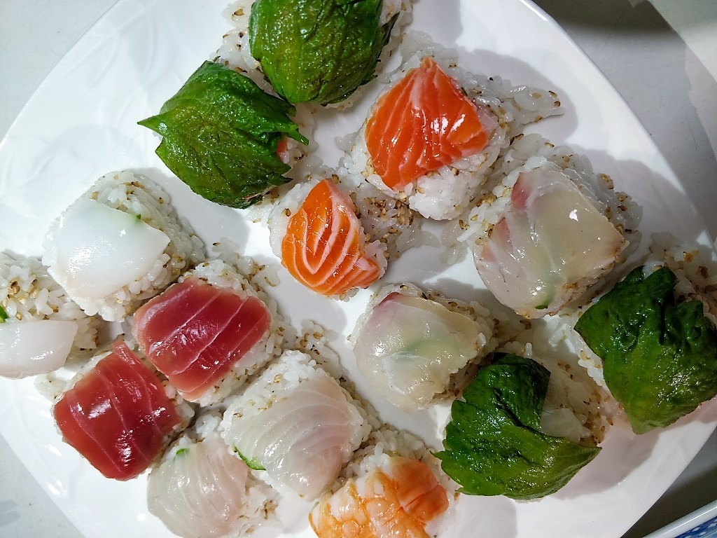 即席簡単レシピ 製氷皿 かわいいお寿司ステイホームも楽しく過ごそう アンジーライフブログ